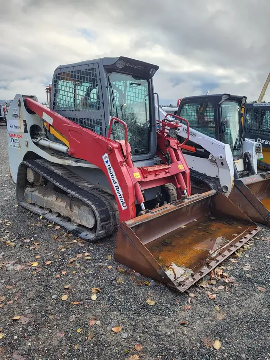 2018 Takeuchi TL12R2-CR Track Loader