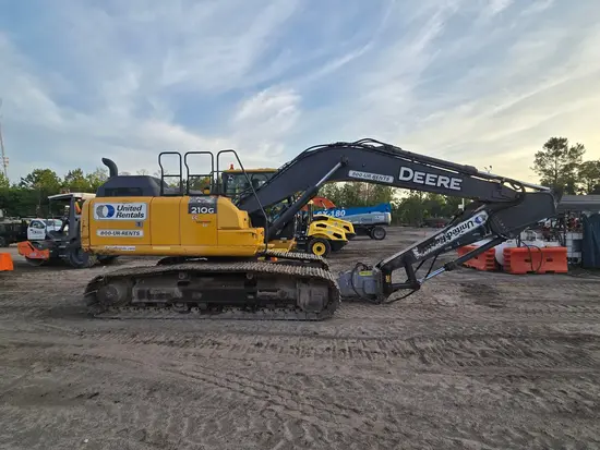 2019 John Deere 210G LC Excavator