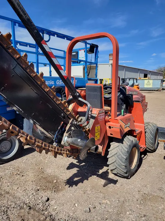 2016 Ditch Witch RT45A Trencher