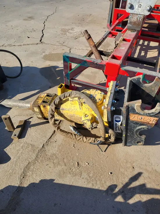 2021 Epiroc SB 452 Attachment