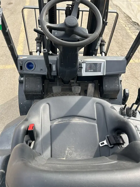 2022 Doosan G25P-7DF Warehouse Forklift