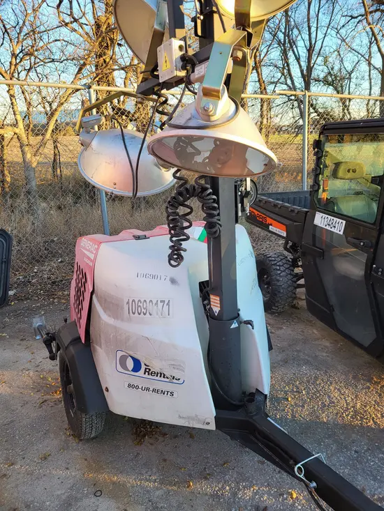 2017 Magnum Pro MLT6SM Portable Light Tower