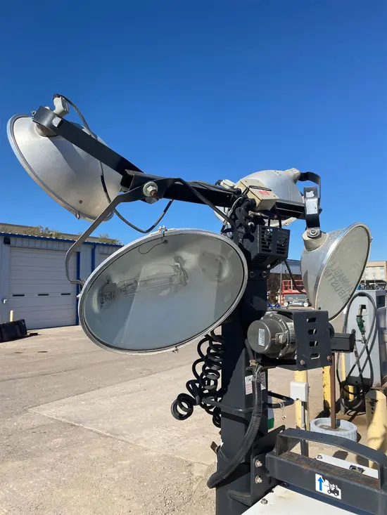 2018 Magnum Pro MLT3060MV Portable Light Tower