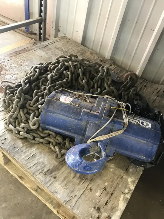 2012 JD NEUHAUS PROFI 3T 6T Hoist