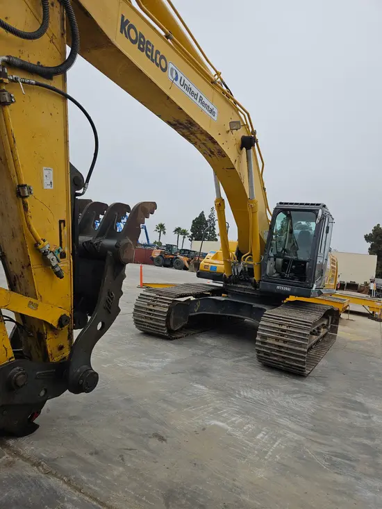 2018 Kobelco SK350LC-10 Excavator