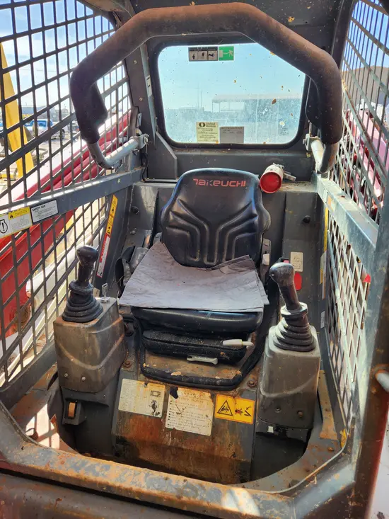 2018 Takeuchi TL6R Track Loader