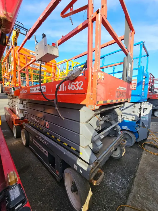 2015 Skyjack SJIII4632 Scissor Lift