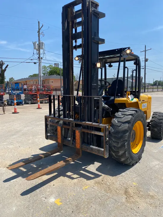2022 JCB 940-4 Forklift