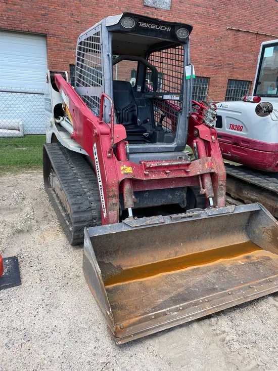 2019 Takeuchi TL12R2-R Track Loader
