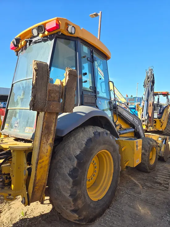 2020 John Deere 710LX Backhoe Loader