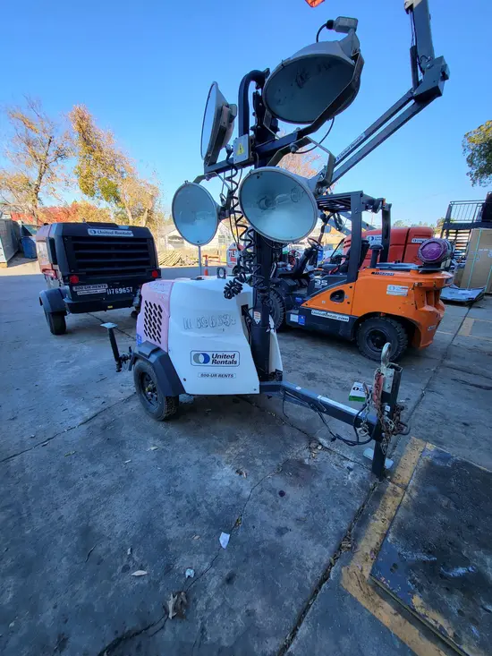 2017 Magnum Pro MLT6SM Portable Light Tower