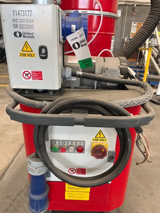 2022 Husqvarna BDC-33-230V Vacuum