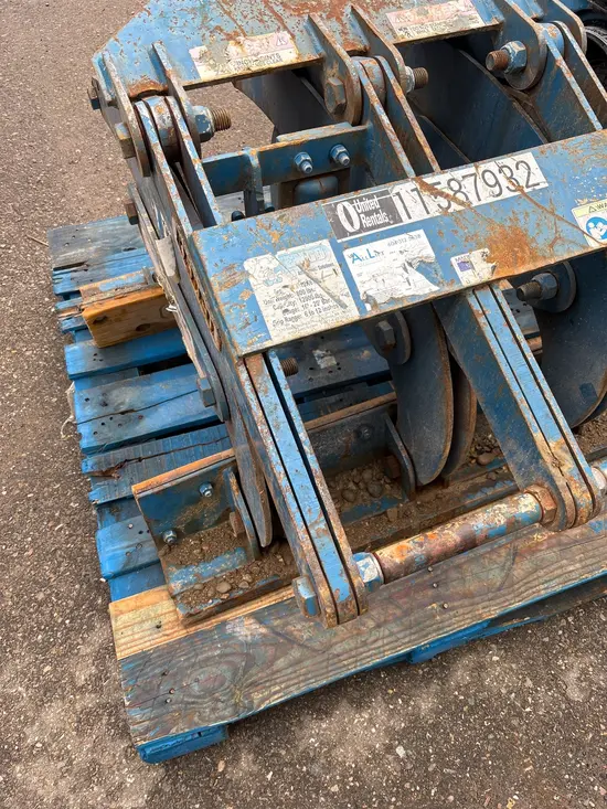 2023 Kenco KL12000