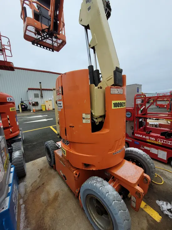 2012 JLG E300AJP Articulating Boom Lift