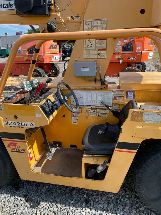 2014 Broderson IC-80-3J