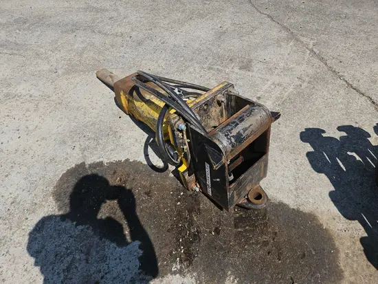 2021 Epiroc SB 452 Attachment