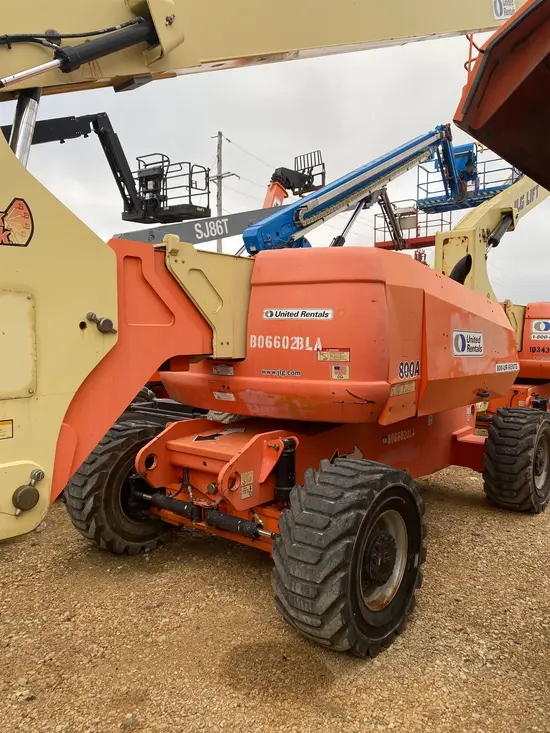 2013 JLG 800AJ Articulating Boom Lift