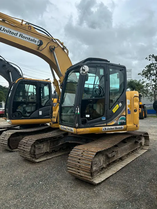 2018 Kobelco SK140SR-5 Excavator