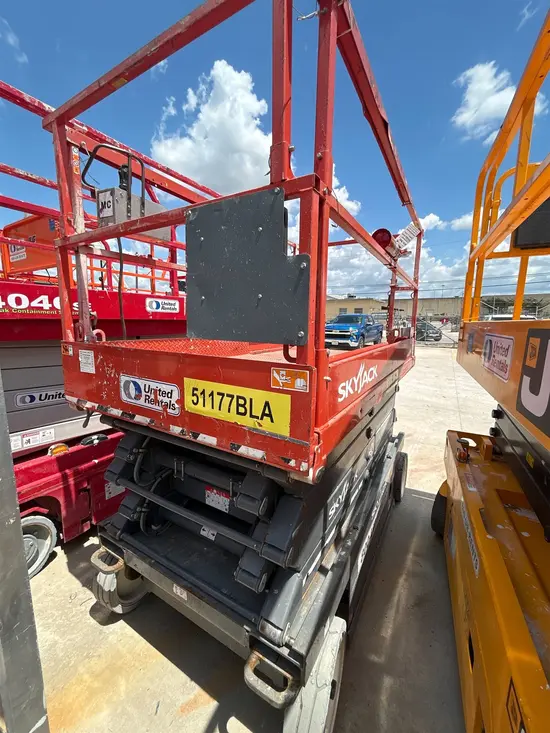 2017 Skyjack SJIII4632 Scissor Lift