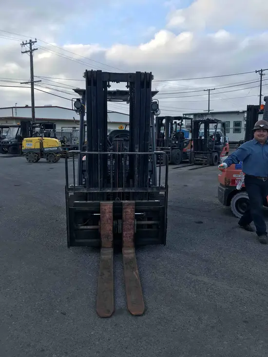 2014 Toyota 8FD35U Warehouse Forklift