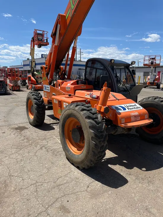 2013 XTREME XR842 Forklift