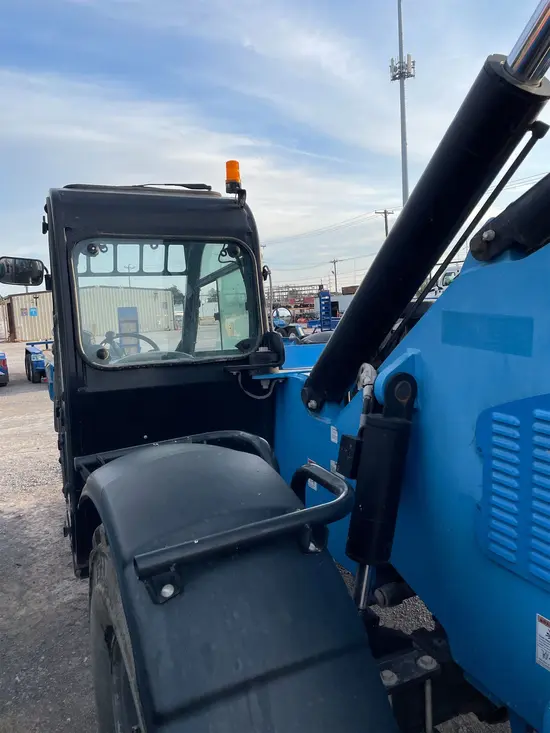 2016 Genie GTH-1056 Forklift