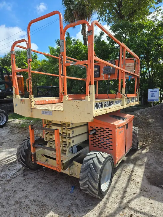 2019 JLG 260MRT Rough Terrain Scissor Lift