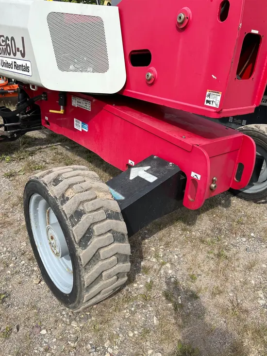 2016 MEC 60JD Boom Lift
