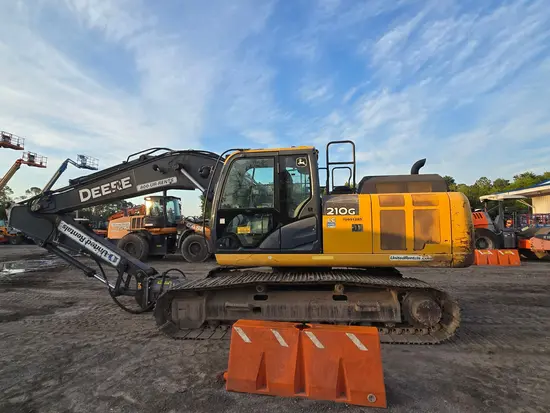 2019 John Deere 210G LC Excavator