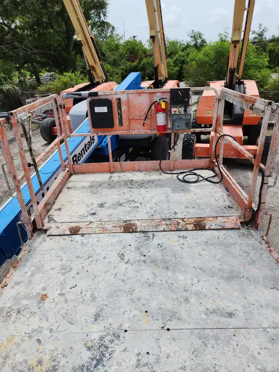 2016 JLG 3394RT Rough Terrain Scissor Lift