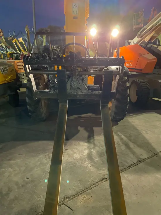 2017 JCB 509-42 Forklift