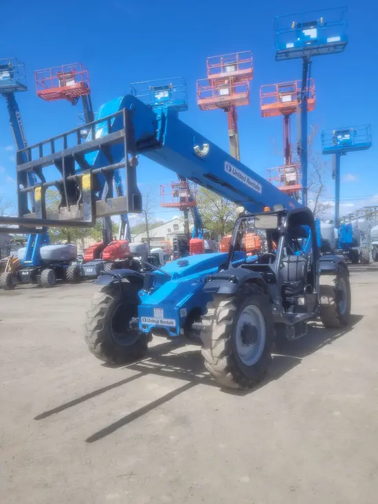 2015 Genie GTH-844 Forklift