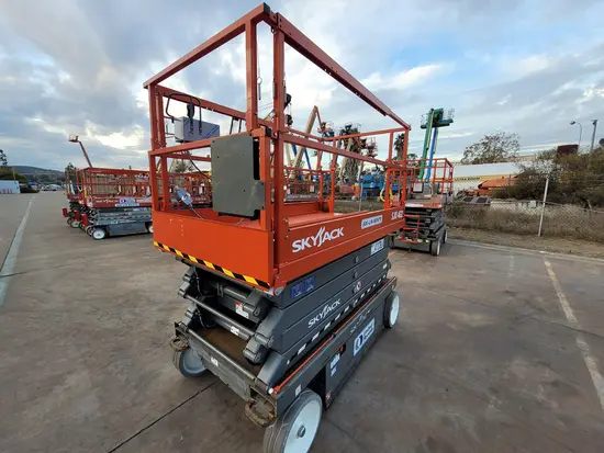 2017 Skyjack SJIII4632 Scissor Lift