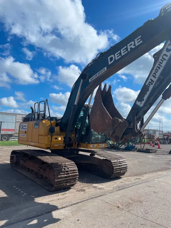 2019 John Deere 210G LC Excavator