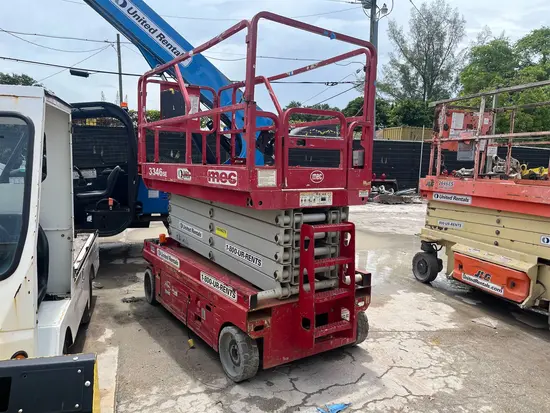 2017 MEC 3346SE Scissor Lift
