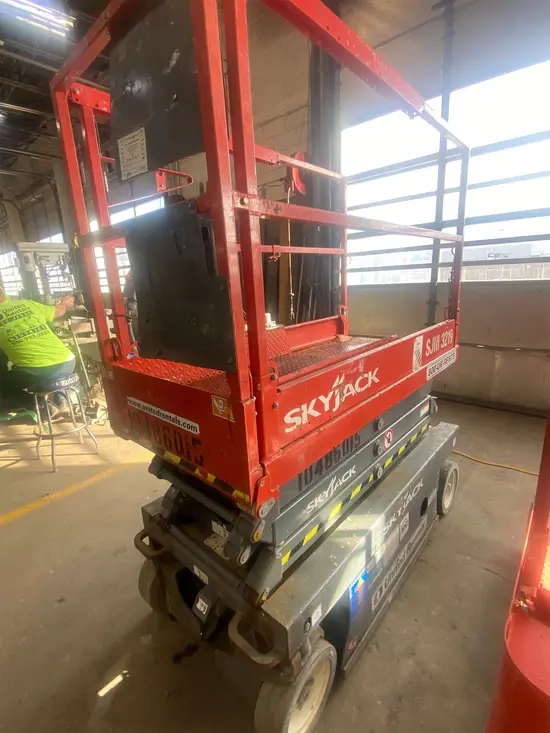 2016 Skyjack SJIII3219 Scissor Lift