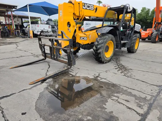 2016 JCB 509-42 Forklift