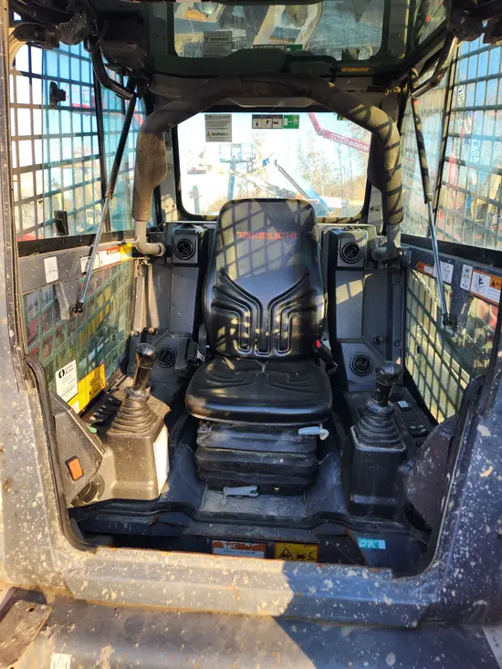 2021 Takeuchi TL12R2-CR Track Loader