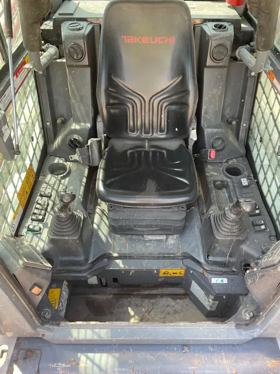 2019 Takeuchi TL12R2-CR Track Loader