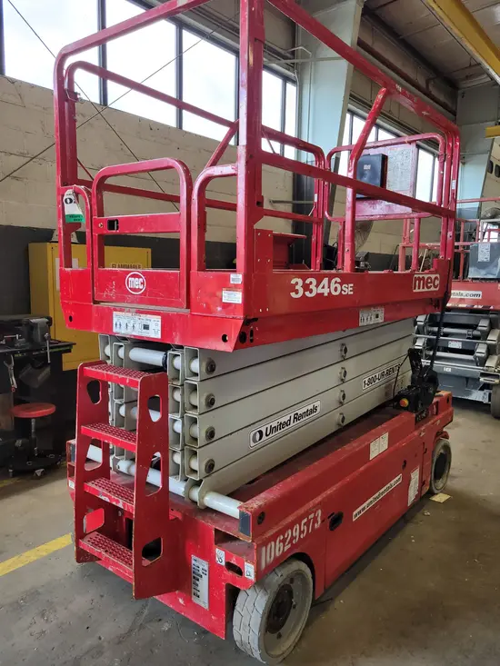 2017 MEC 3346SE Scissor Lift