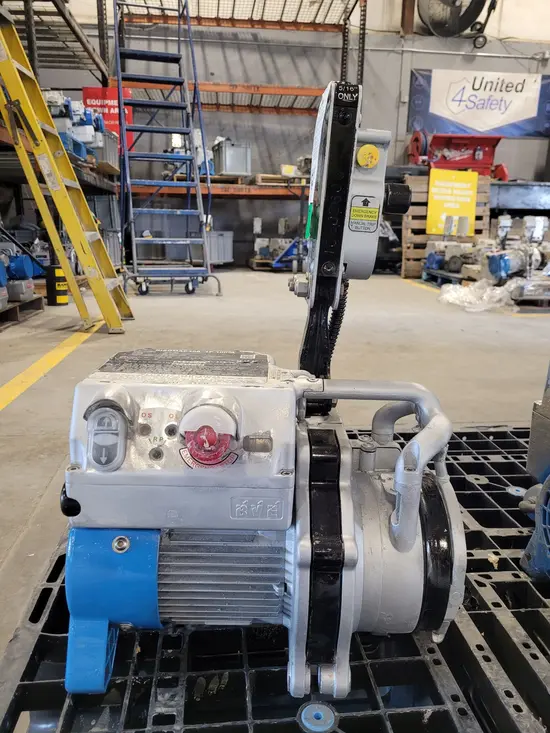 2018 BISOMAC BISO308-1000L Hoist
