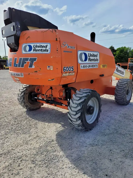 2017 JLG 600S Boom Lift
