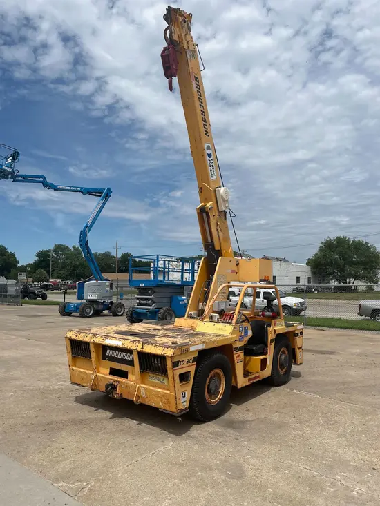 2014 Broderson IC-80-3J