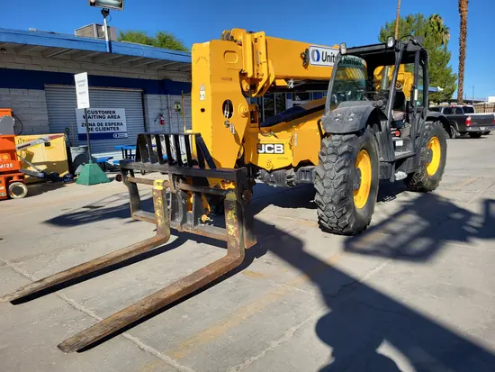 2016 JCB 507-42 Forklift