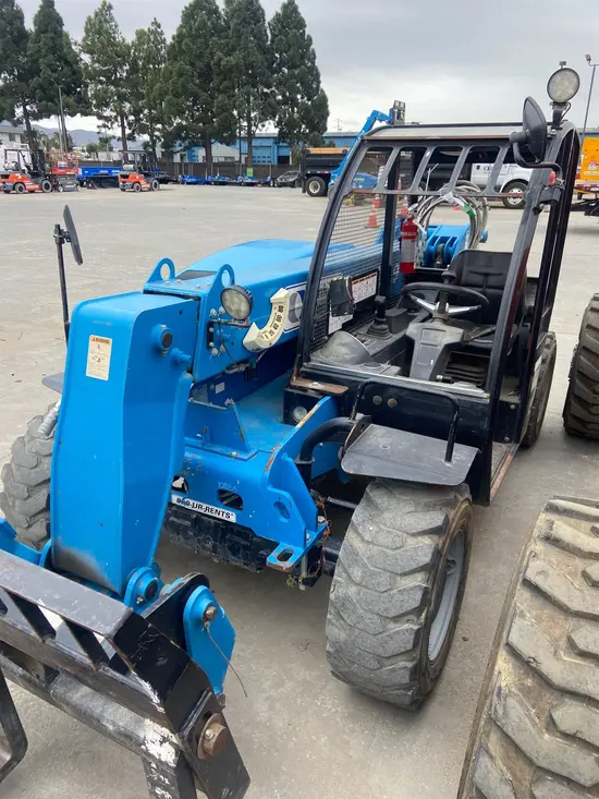 2018 Genie GTH-5519 Forklift