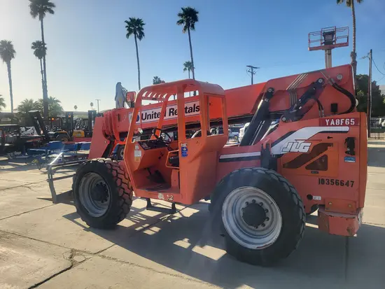 2015 SKYTRAK 6042 Forklift