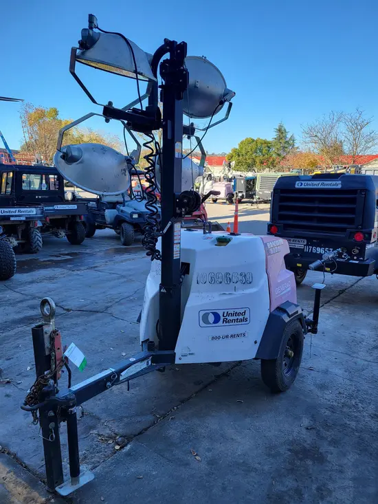 2017 Magnum Pro MLT6SM Portable Light Tower