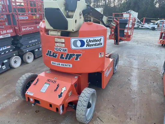 2016 JLG E400AJPN Articulating Boom Lift