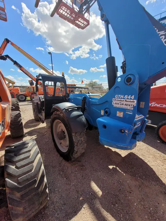 2015 Genie GTH-844 Forklift