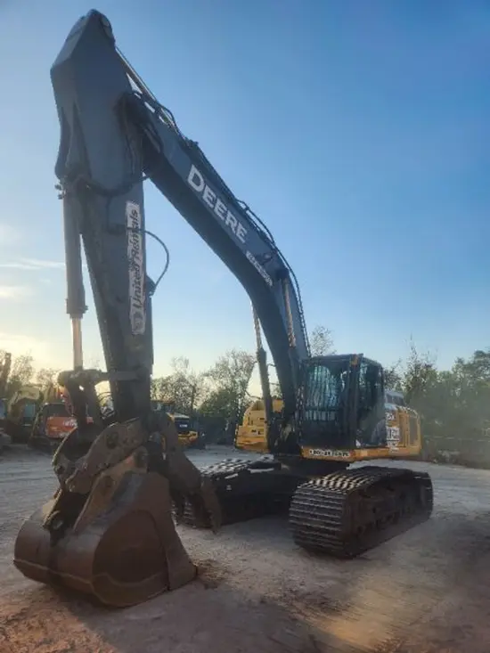 2018 John Deere 350G LC Excavator
